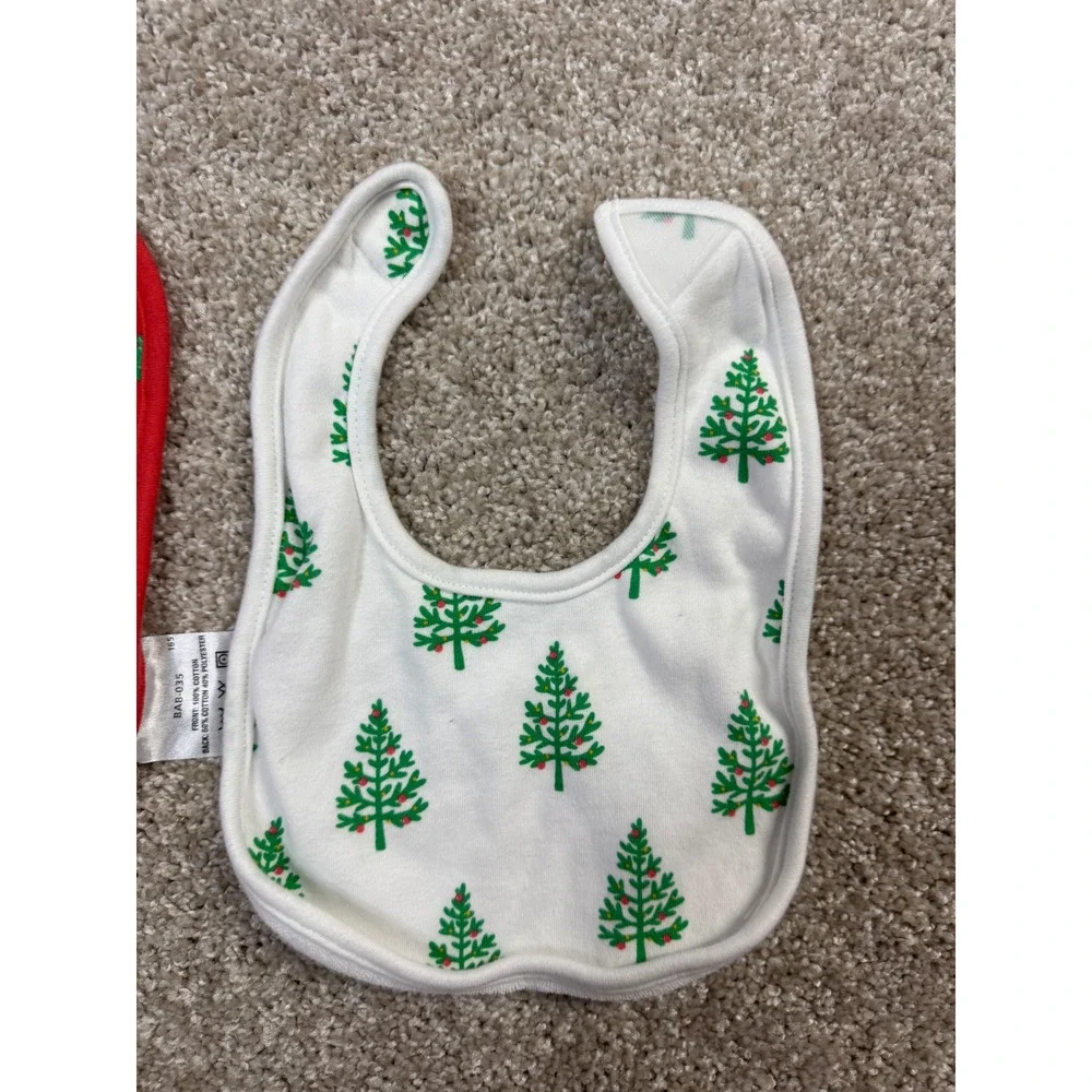 Christmas Tree Baby Bibs Set of 2 Red White Holiday Festive Cotton Blend BAB-035